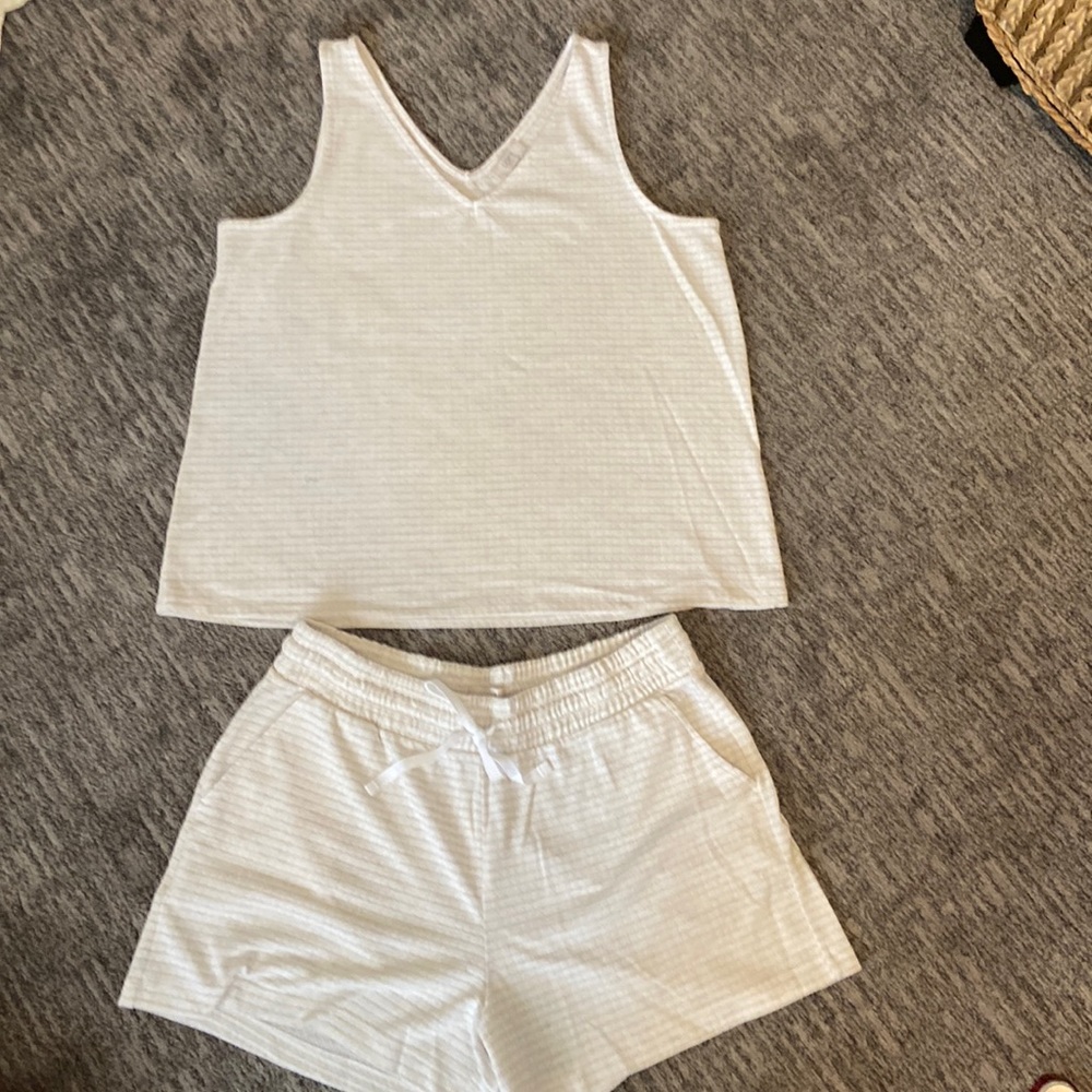 Loft outlet shorts and tank set